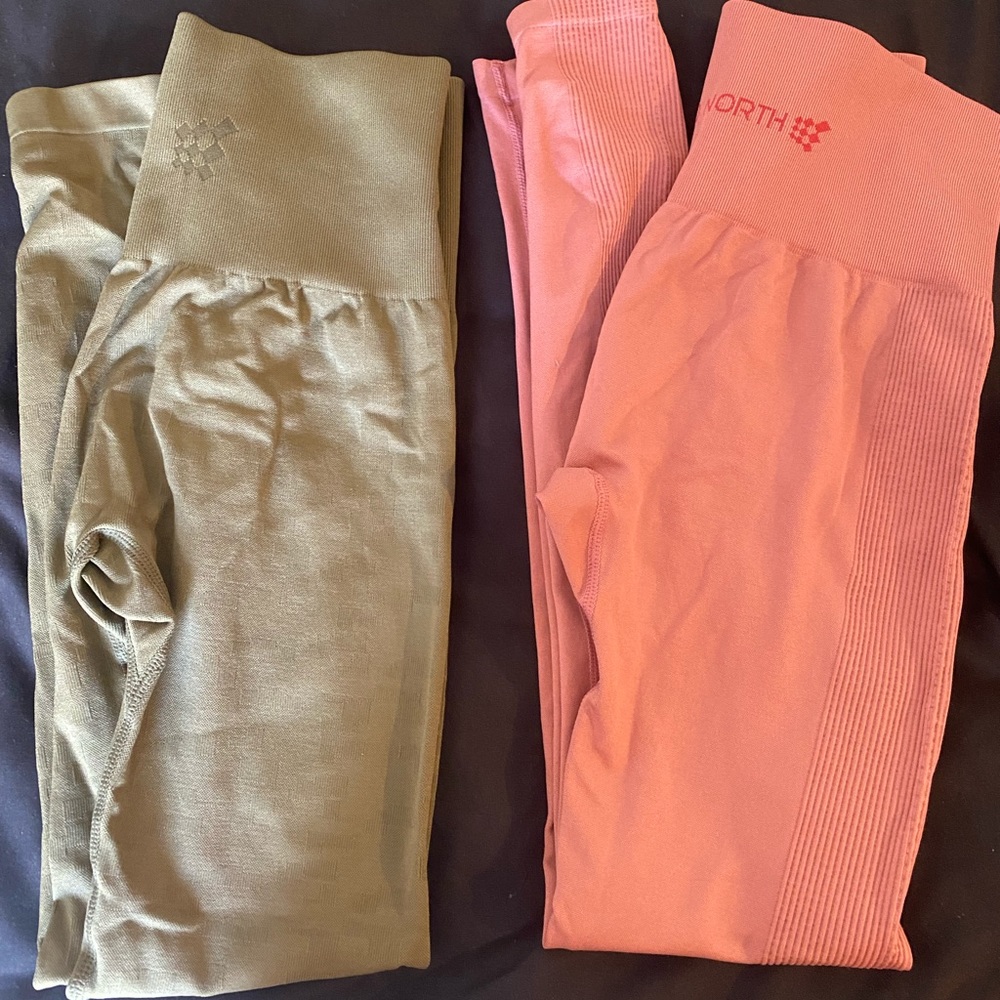 2 pairs of Jed North Leggings, fits a size Medium as well.